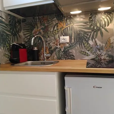 Mini Apartment *